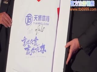 深夜约操酷似秦岚的妹妹，两次高潮后因为B疼发生激情争吵_探花