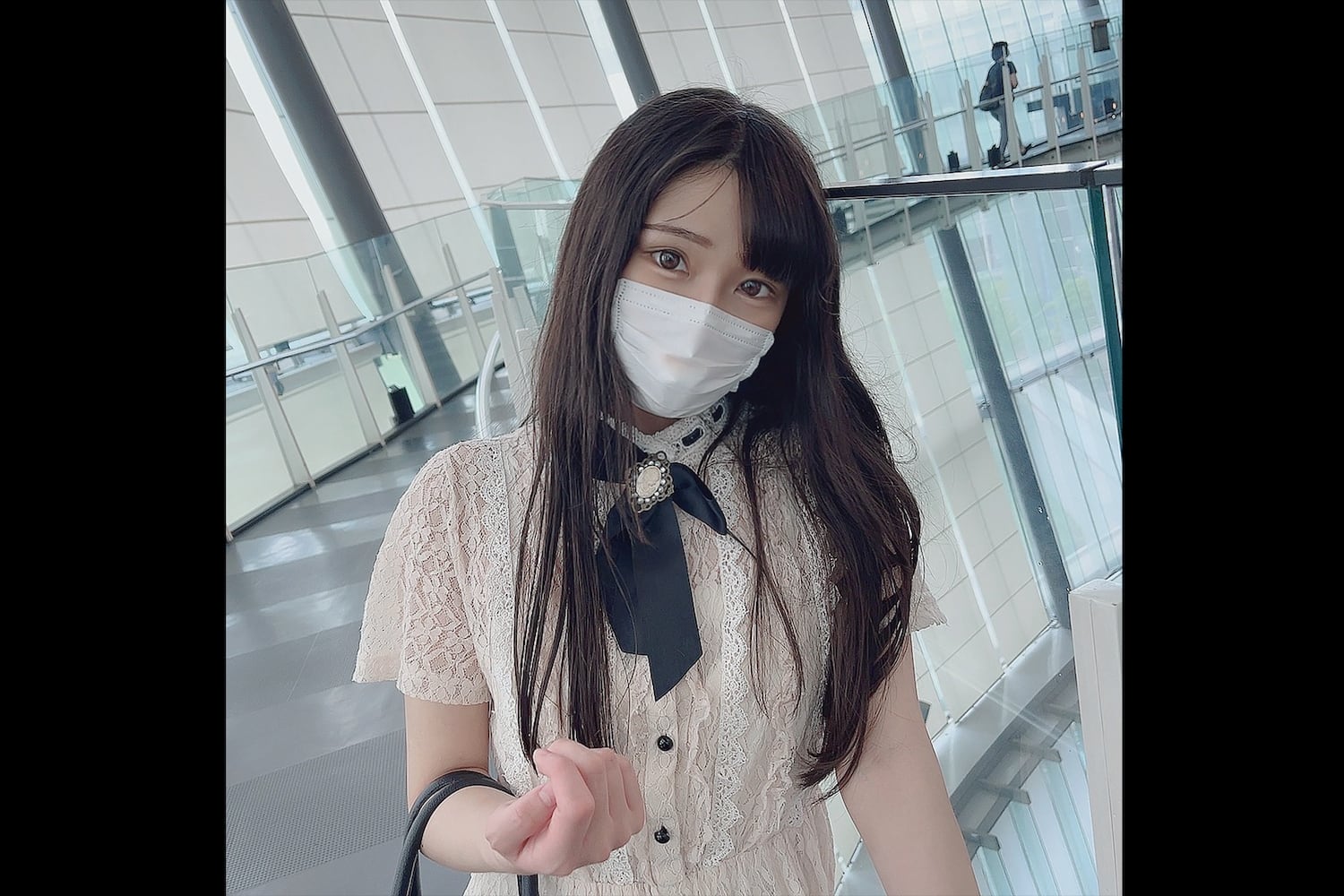第一枪!给我一个我从未尝过的快乐,尖叫和尖叫,扭动,并喷射我的前学生两次! !!