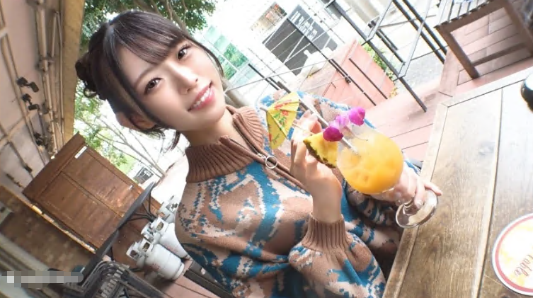 SIRO-5244 神戸からやって来た経験人数1人の美少女!彼氏と別れて傷心中のところを慰めSEX!ロングブーツを履いたままでのM字フェラ&SEXは圧巻! 【初撮り】ネットでAV応募→AV体験撮影 2135